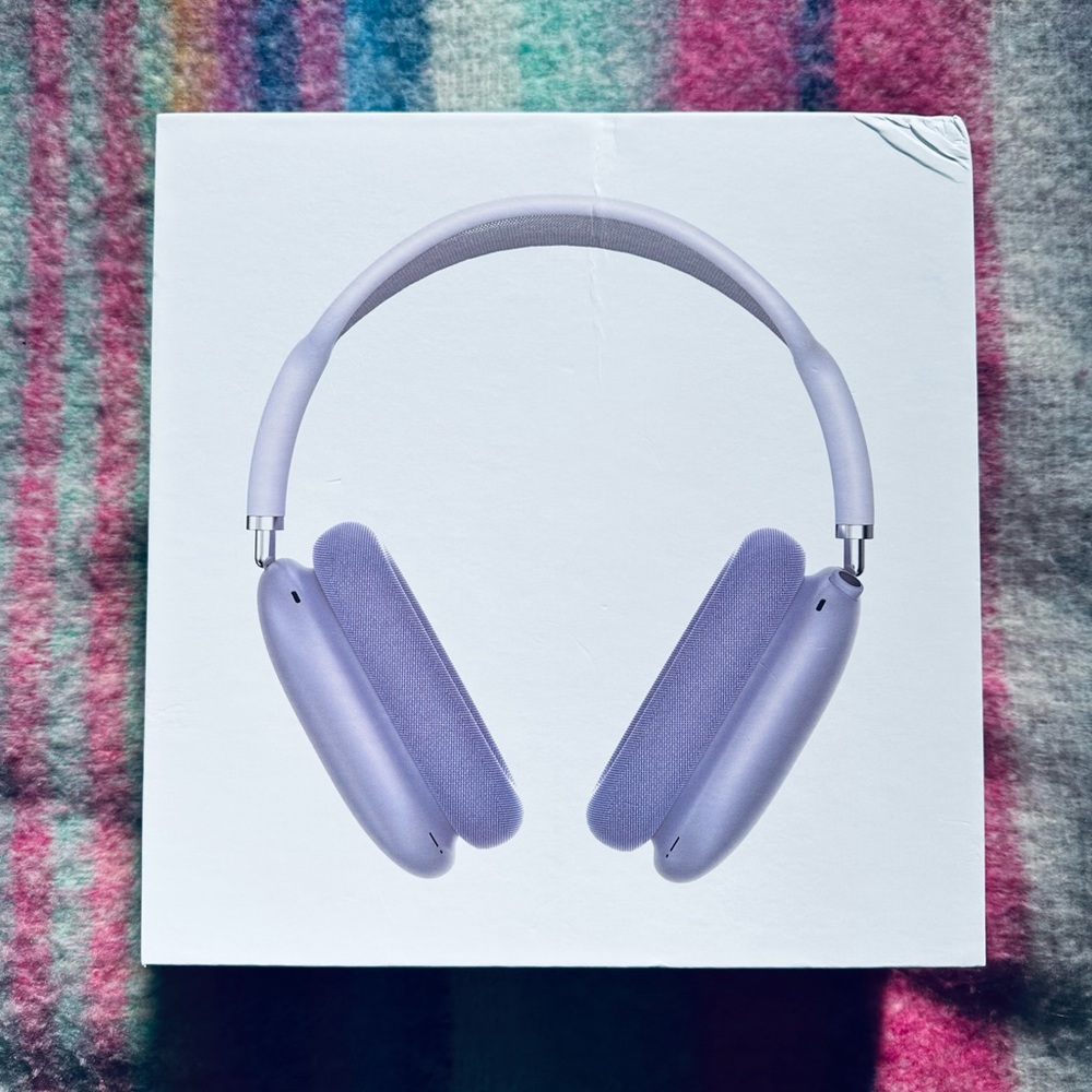 Apple Air Max headphones - Purple